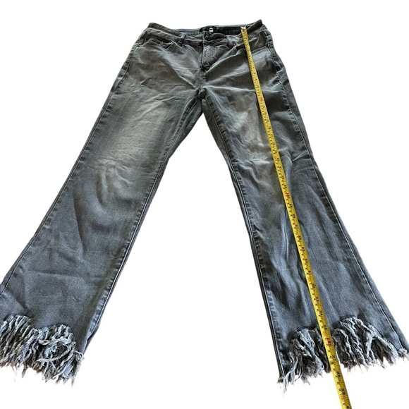 Charlie Grey Cropped Slim Straight Jeans Size 8 | Stretch Mid-Rise Casual Denim - Picture 7 of 10